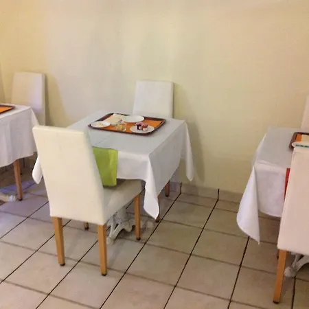 Hotel Abalys