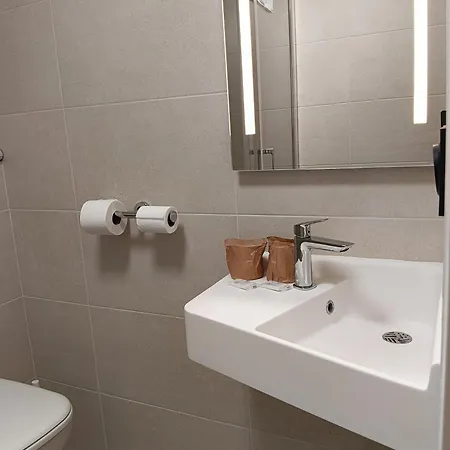 Abalys Szálloda 3*